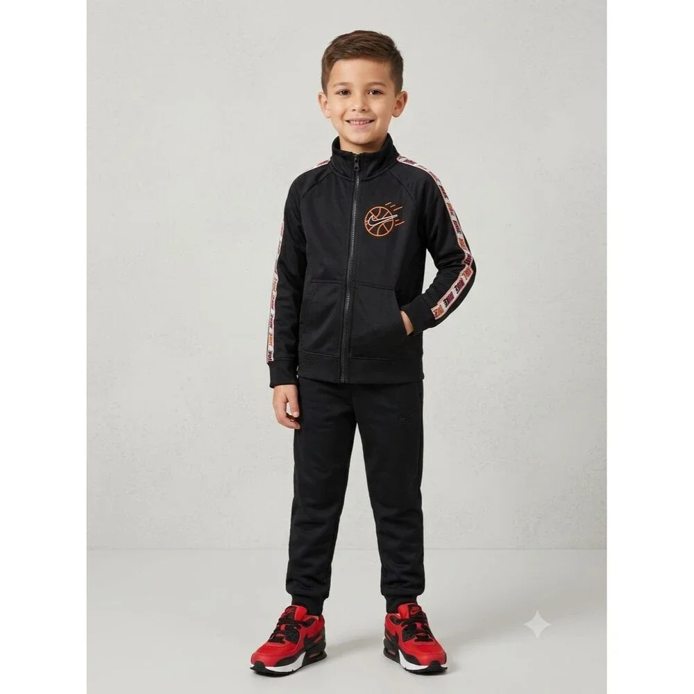 NWOT Nike Basketball Track Jacket - Size 6-7 Years (116-122 cm)